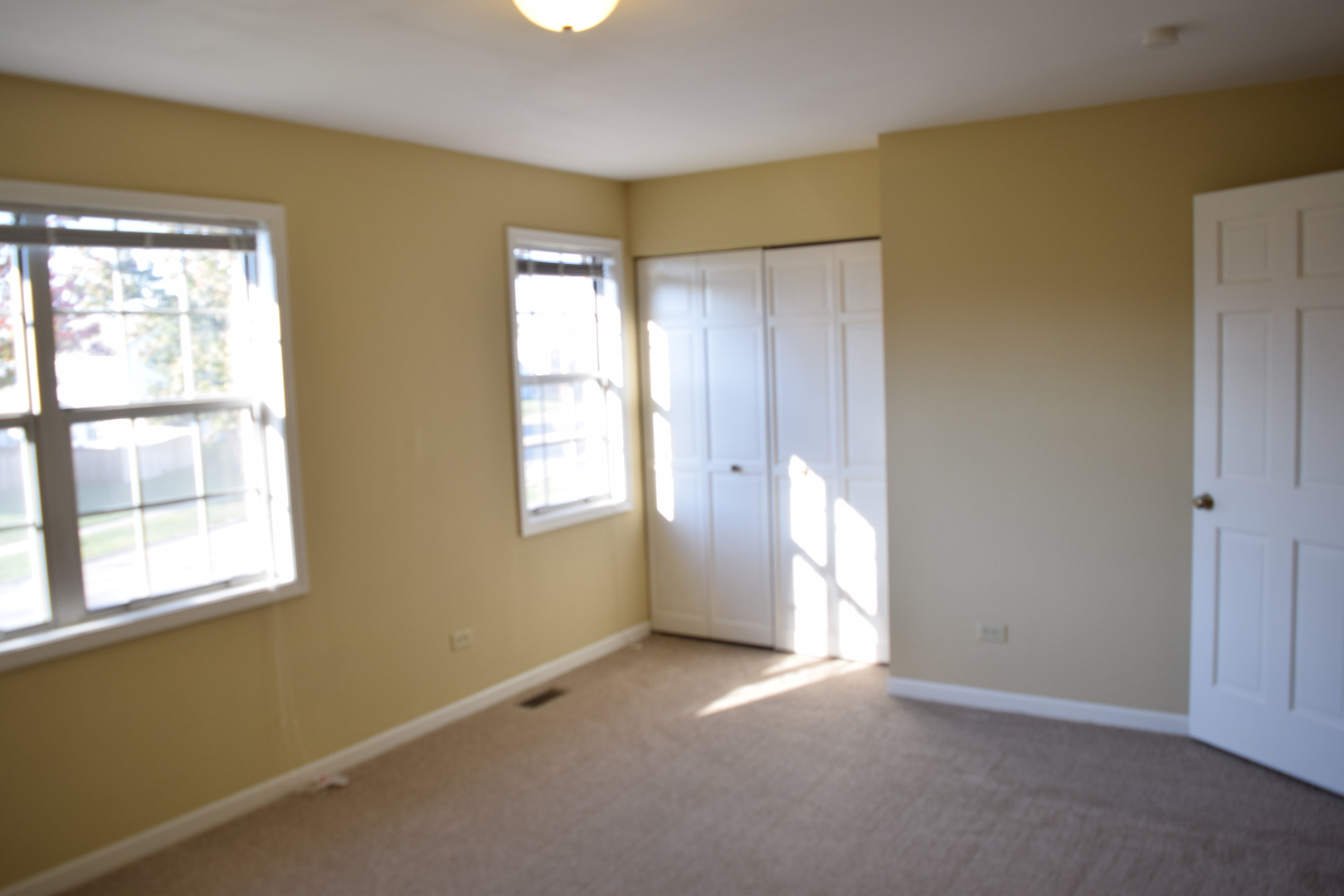 1256 Robin Drive Property Photo 8