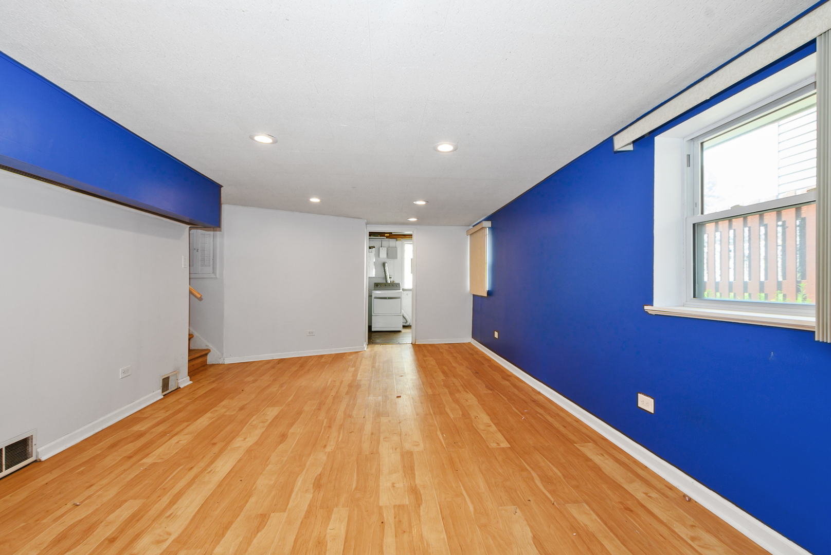 5909 W 99th Street Property Photo 10