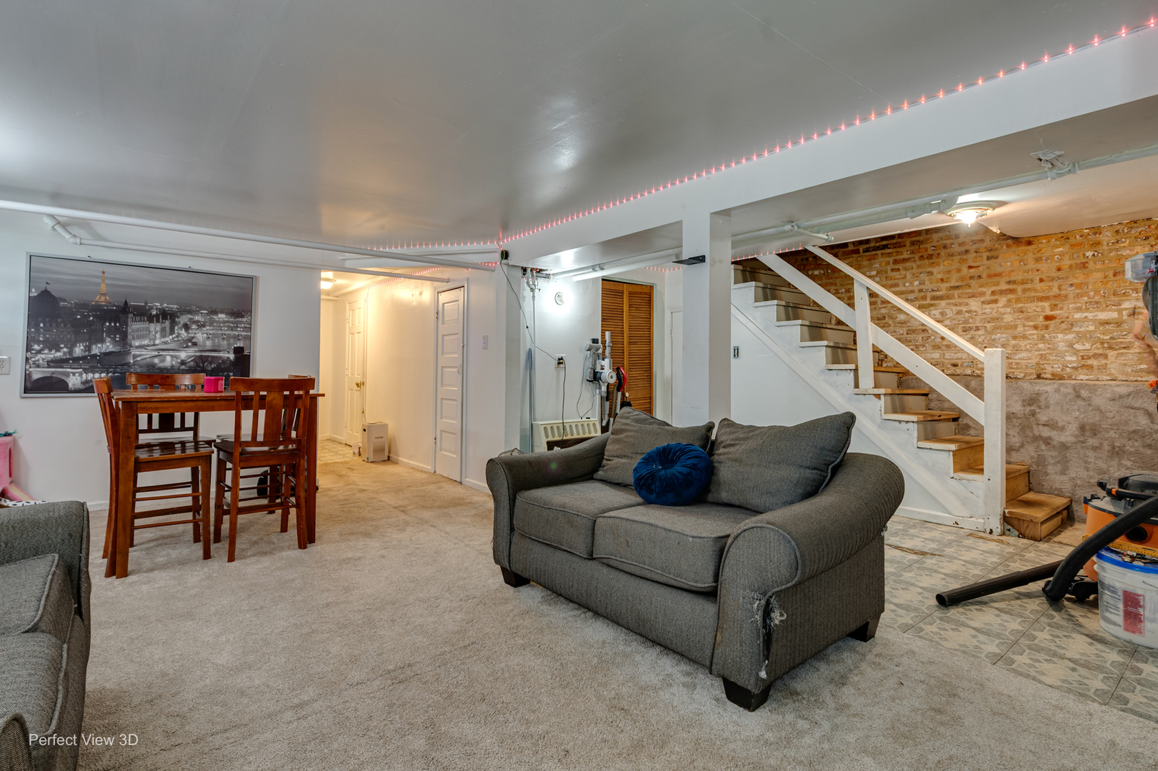 1257 N Rockwell Street Property Photo 17