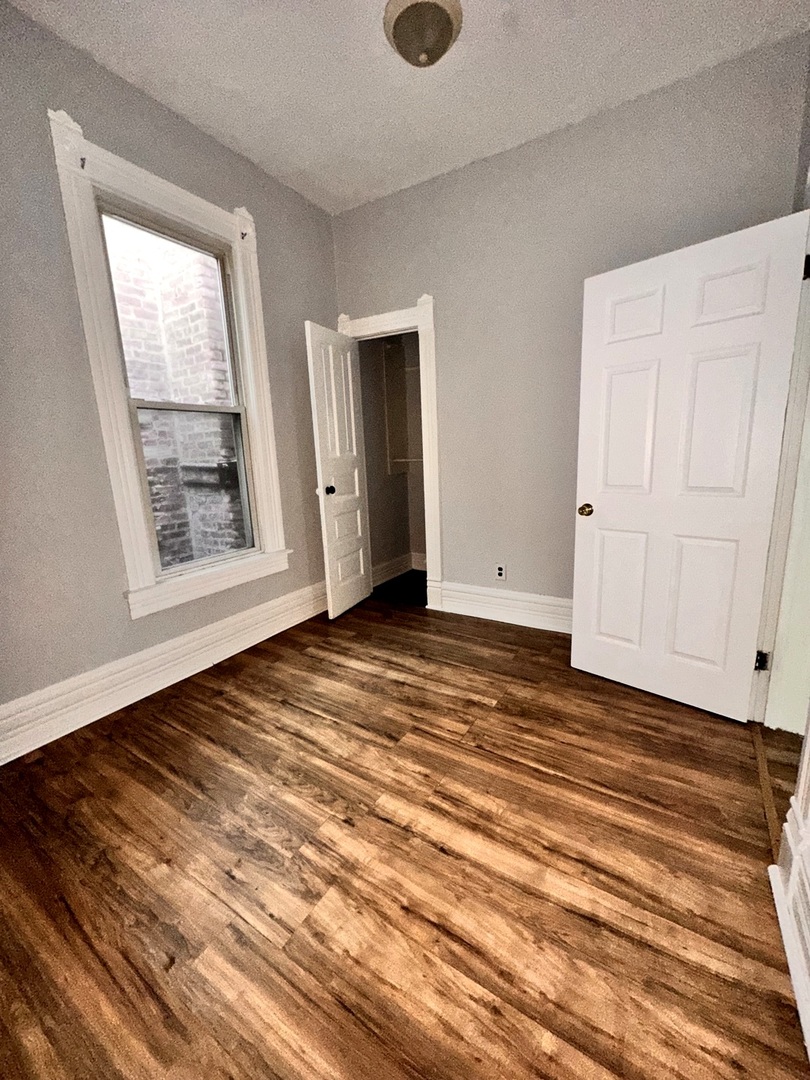 1302 E 72nd Street 2 Property Photo 6