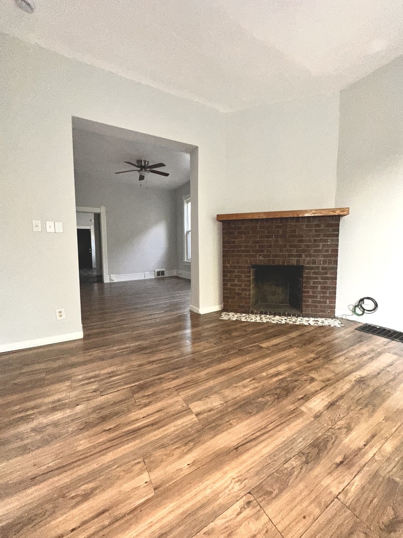 1302 E 72nd Street 2 Property Photo 17