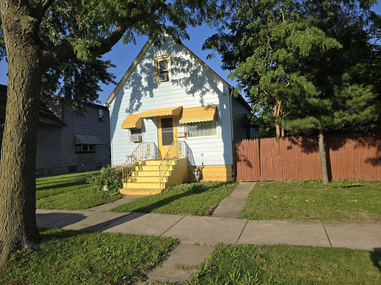 14321 S Mckinley Avenue Property Photo 1