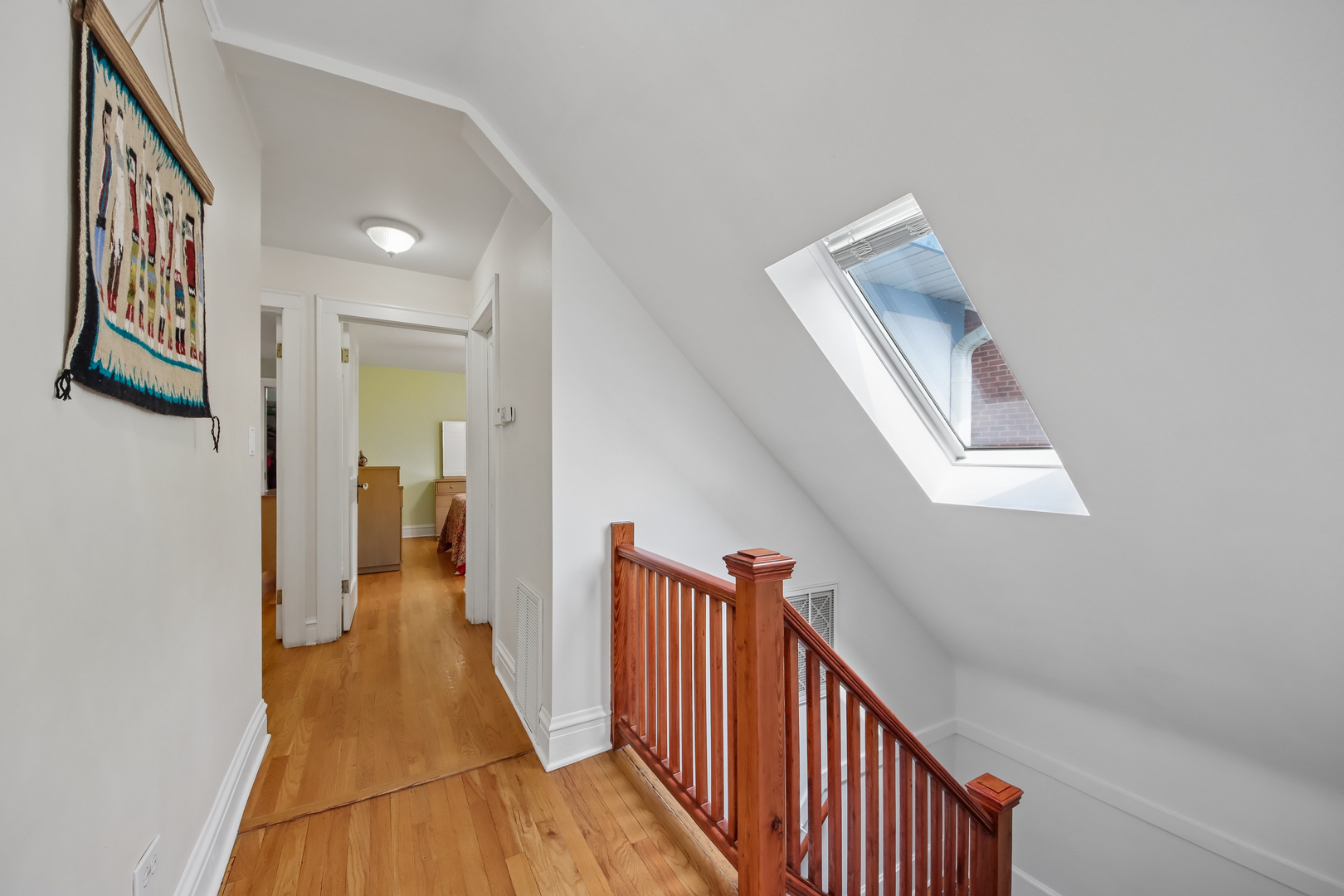 6551 N Maplewood Avenue Property Photo 17