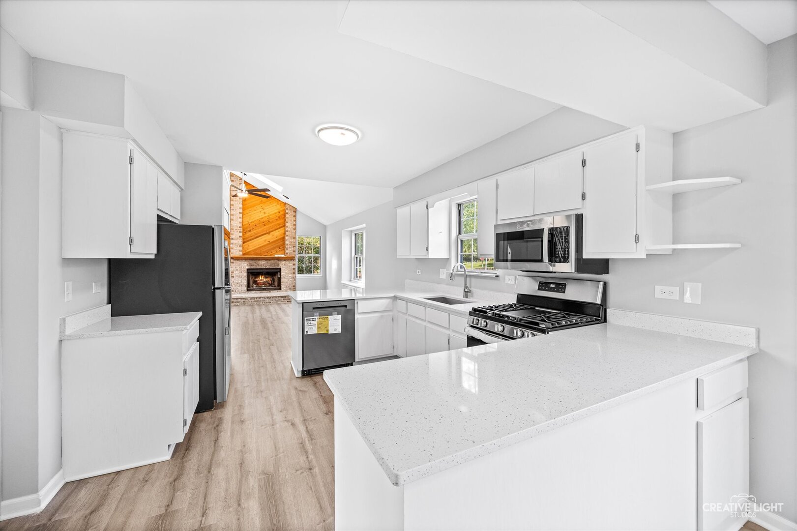 380 Regency Court Property Photo 14