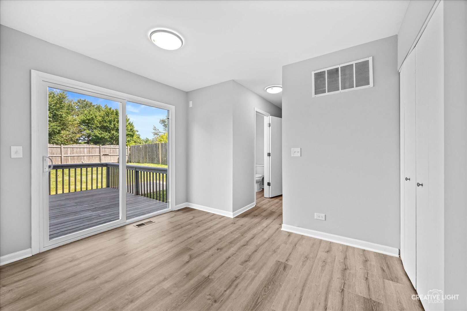 380 Regency Court Property Photo 17