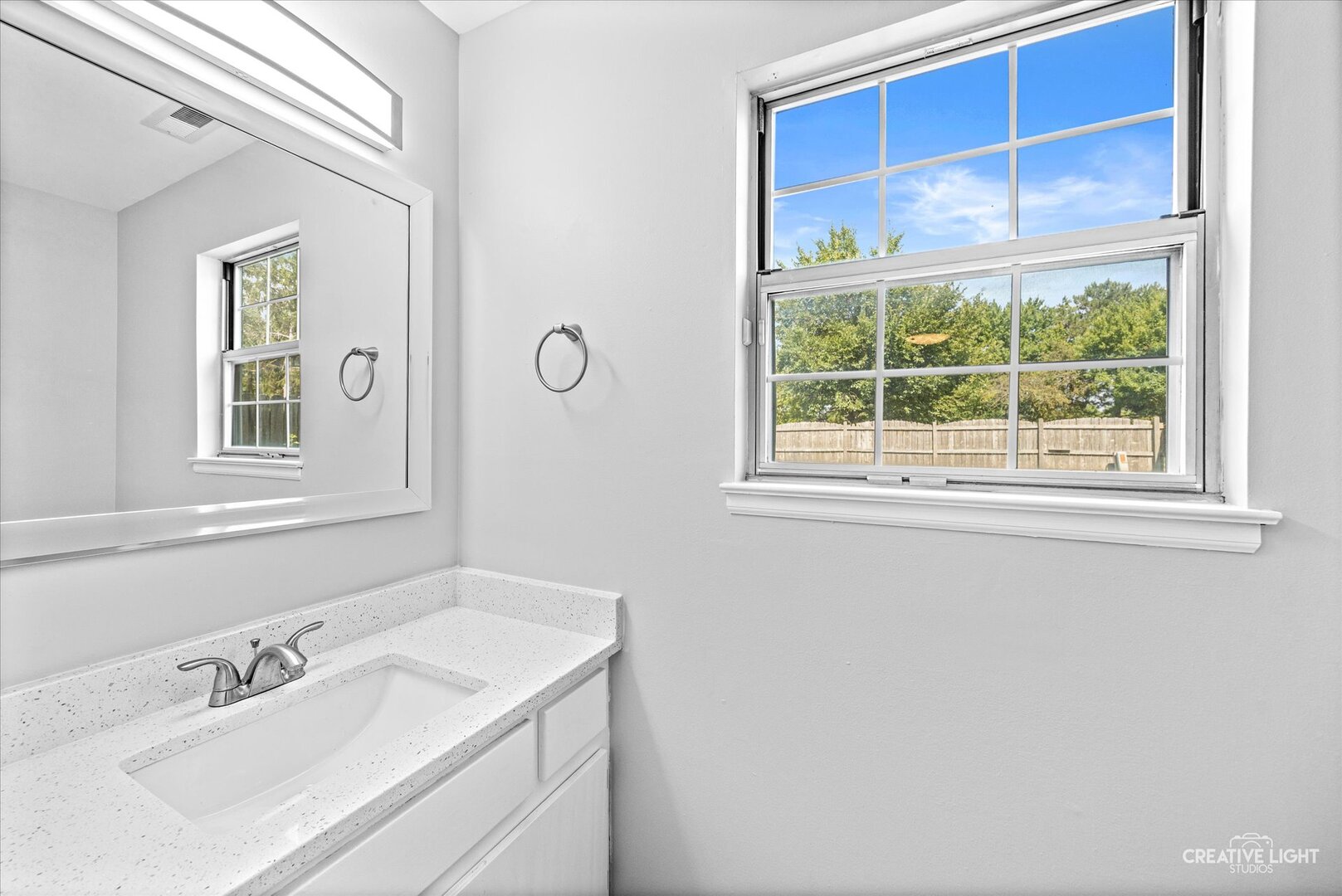 380 Regency Court Property Photo 19