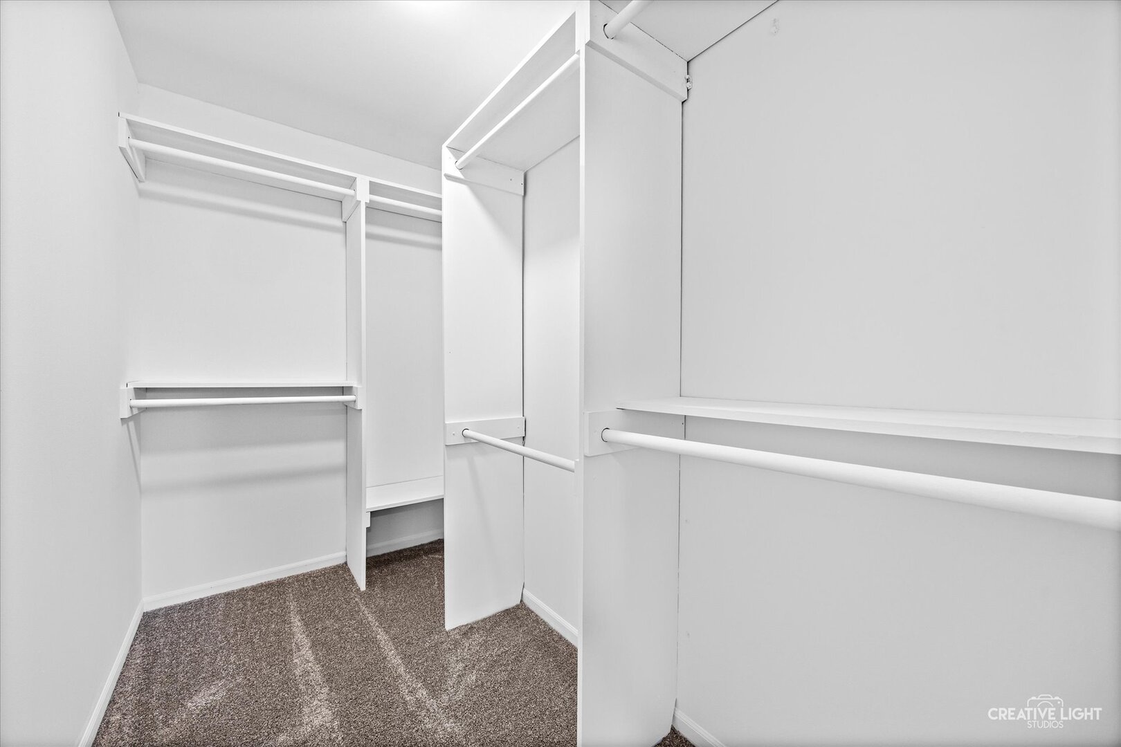 380 Regency Court Property Photo 28