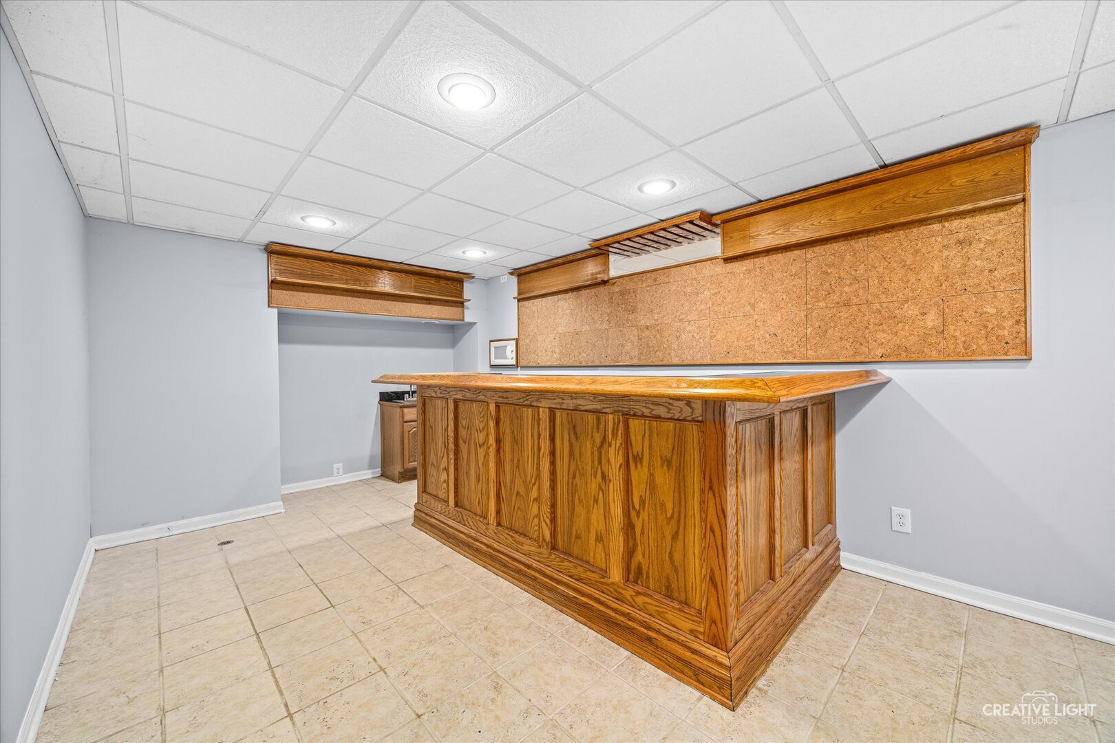 380 Regency Court Property Photo 31