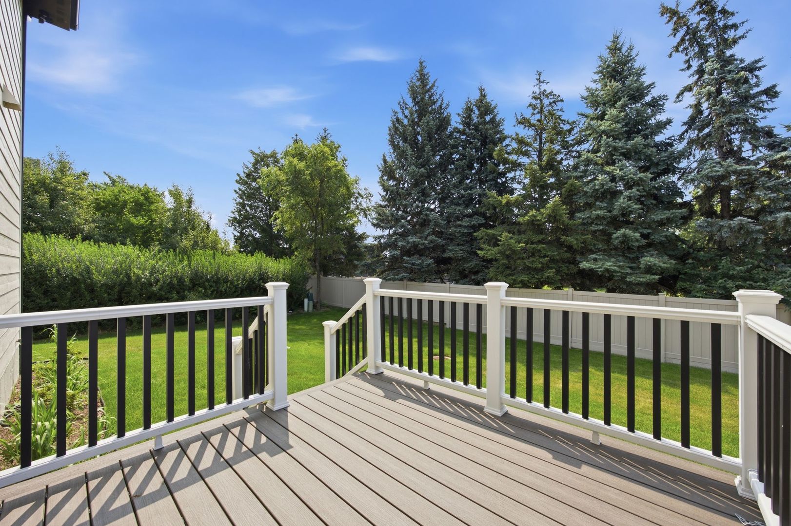 949 Internationale Parkway Property Photo 11