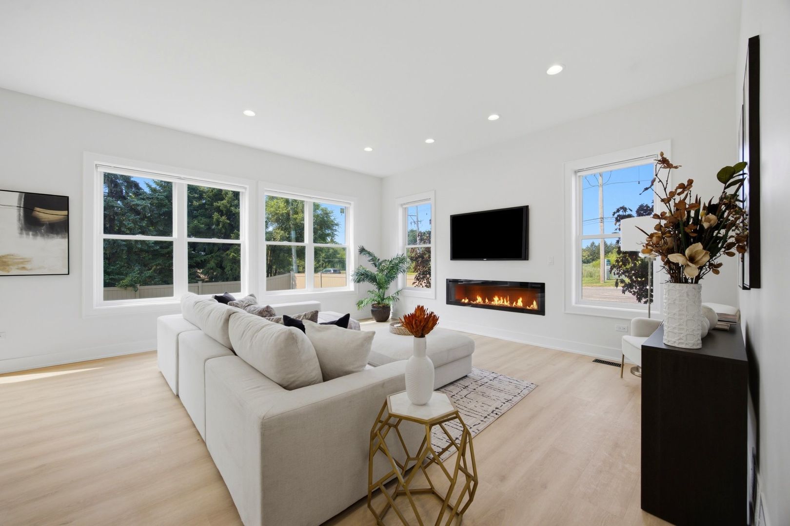 949 Internationale Parkway Property Photo 20