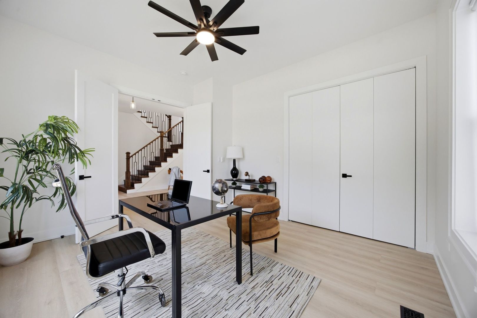 949 Internationale Parkway Property Photo 21