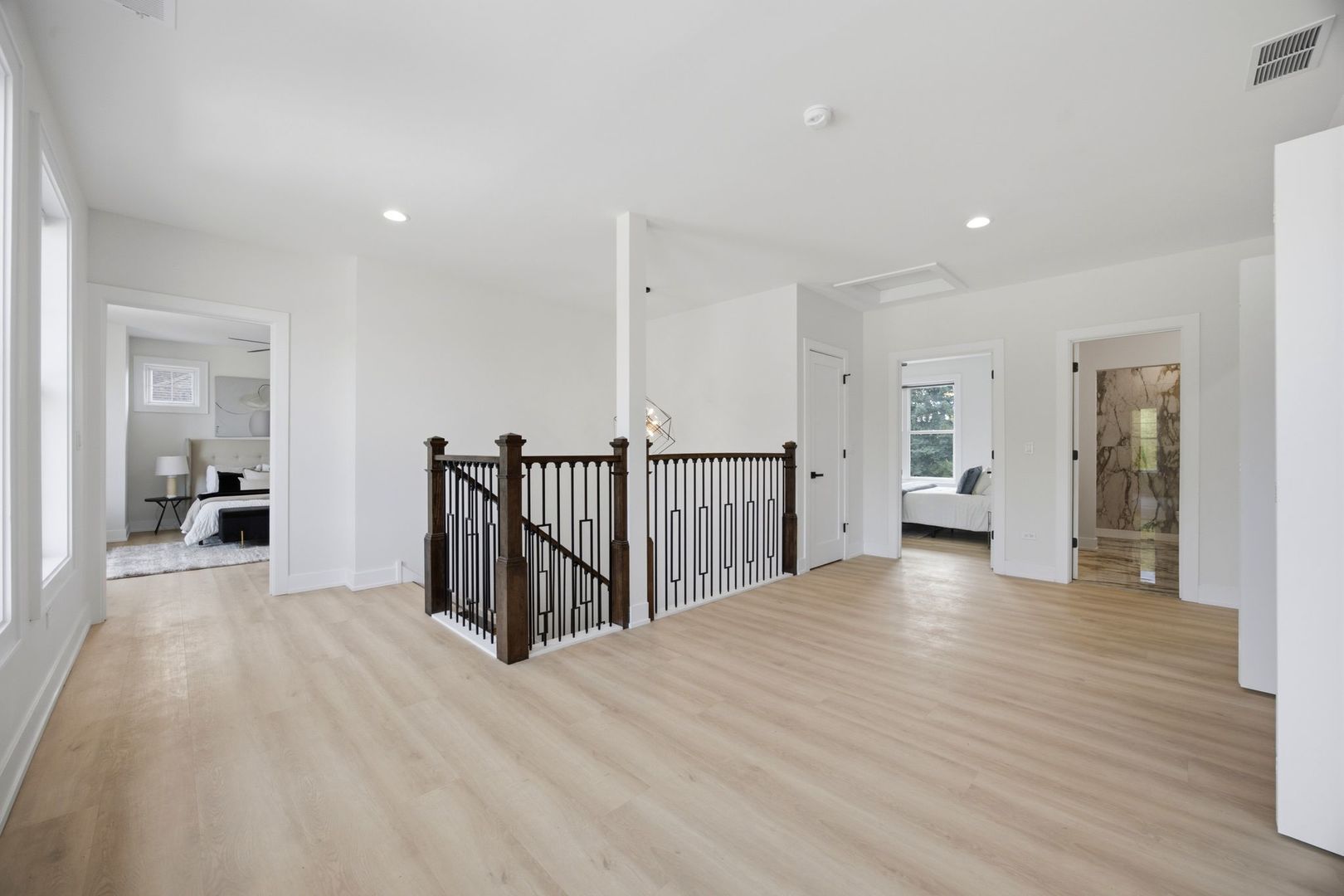 949 Internationale Parkway Property Photo 31