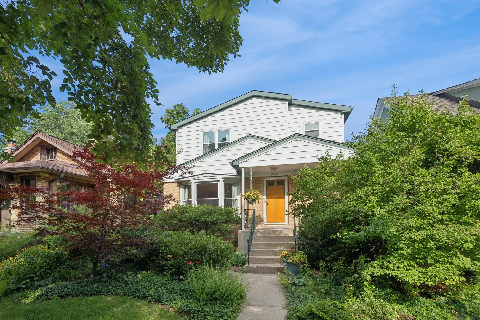2149 Hartrey Avenue Property Photo 1