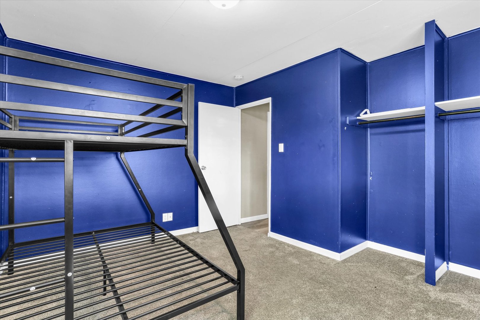 1810 Greendale Drive Property Photo 14
