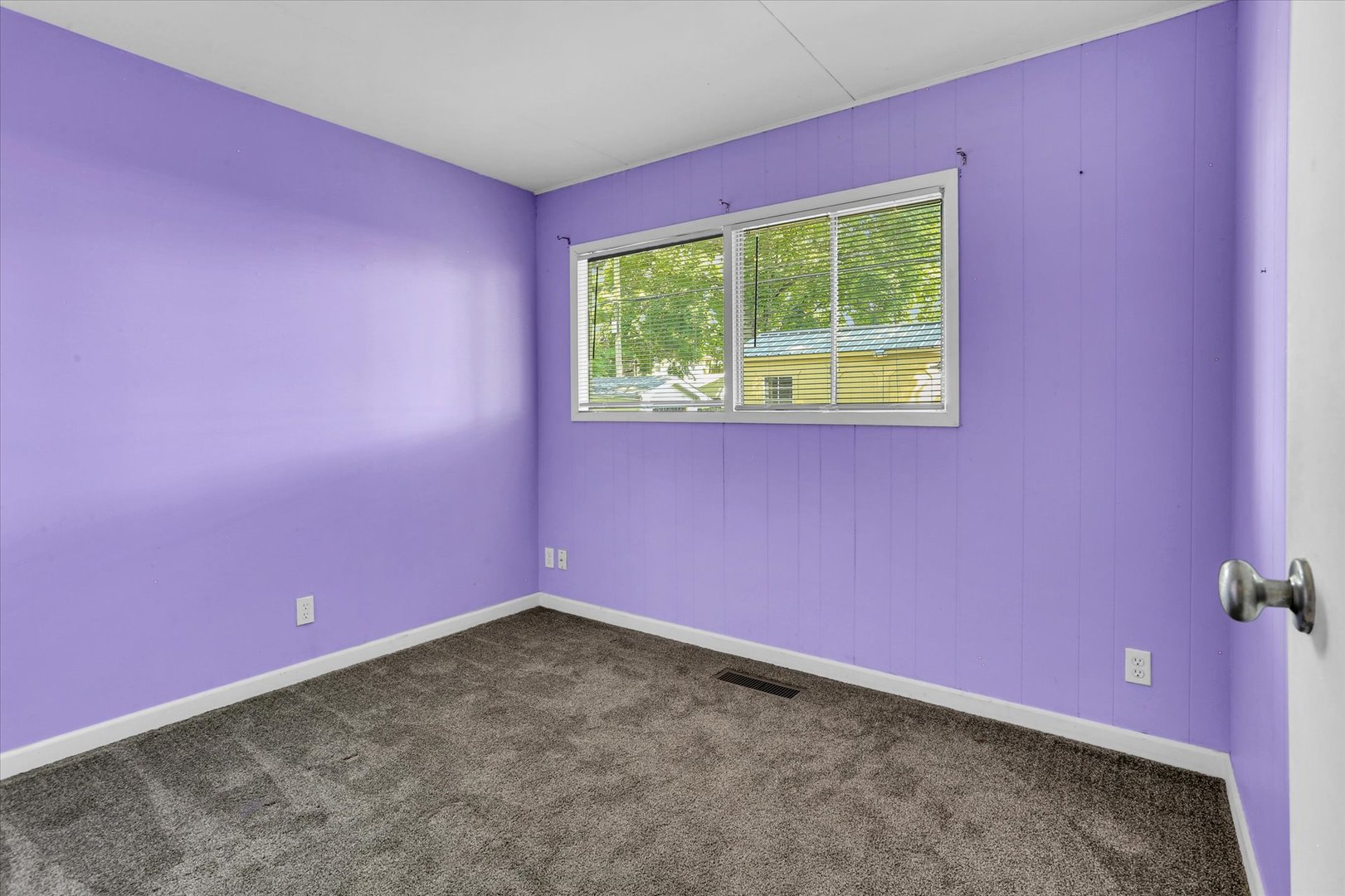 1810 Greendale Drive Property Photo 15