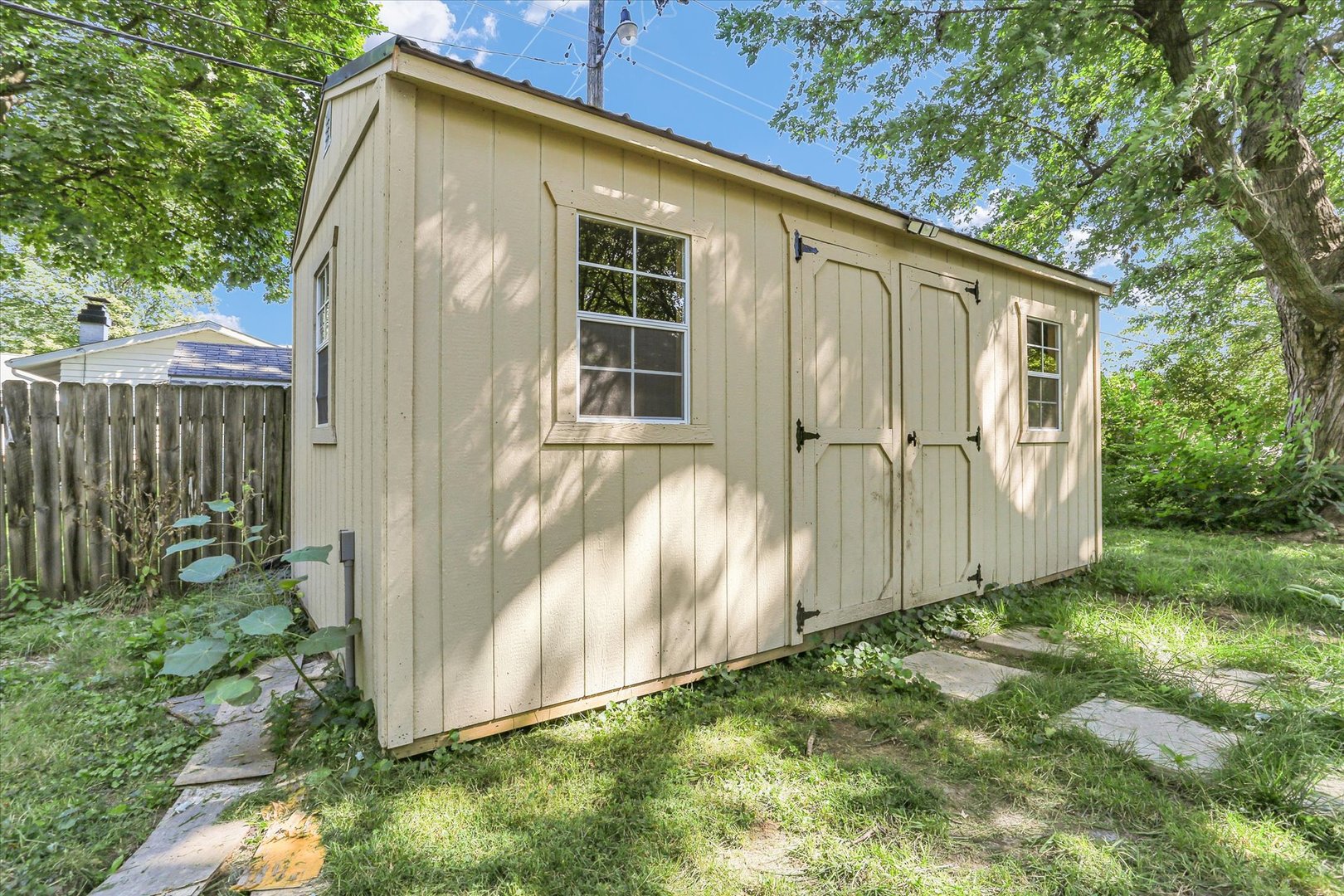 1810 Greendale Drive Property Photo 20