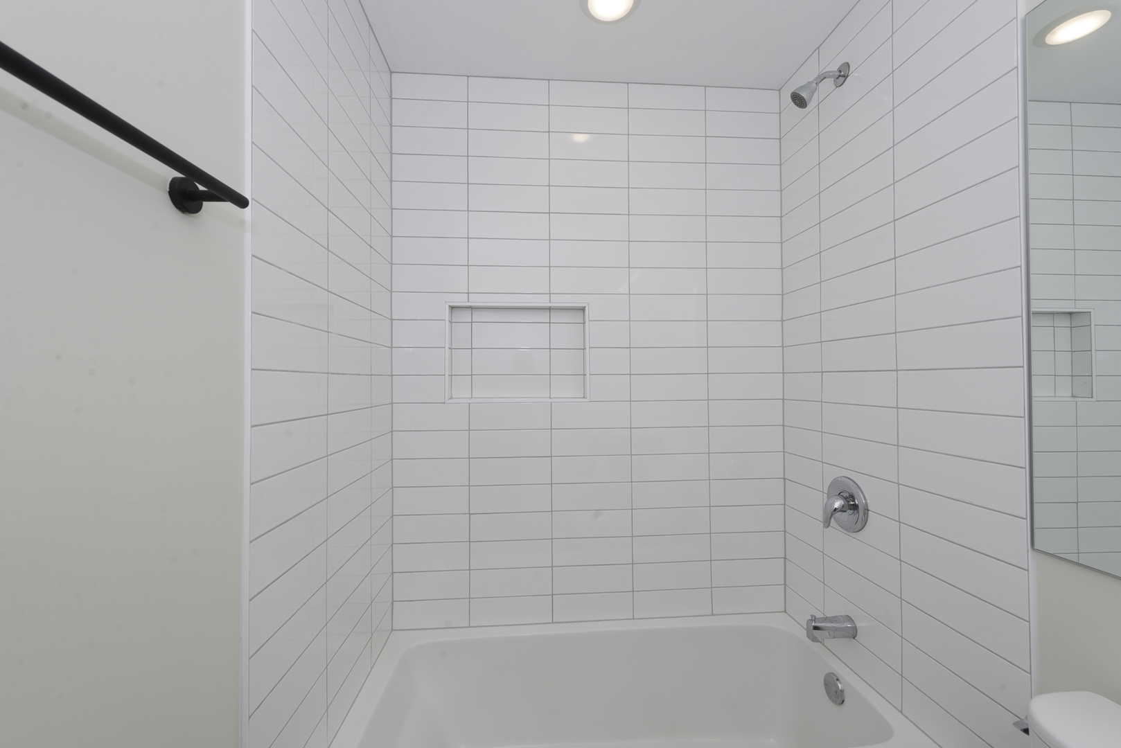 3762 S Indiana Avenue Property Photo 23