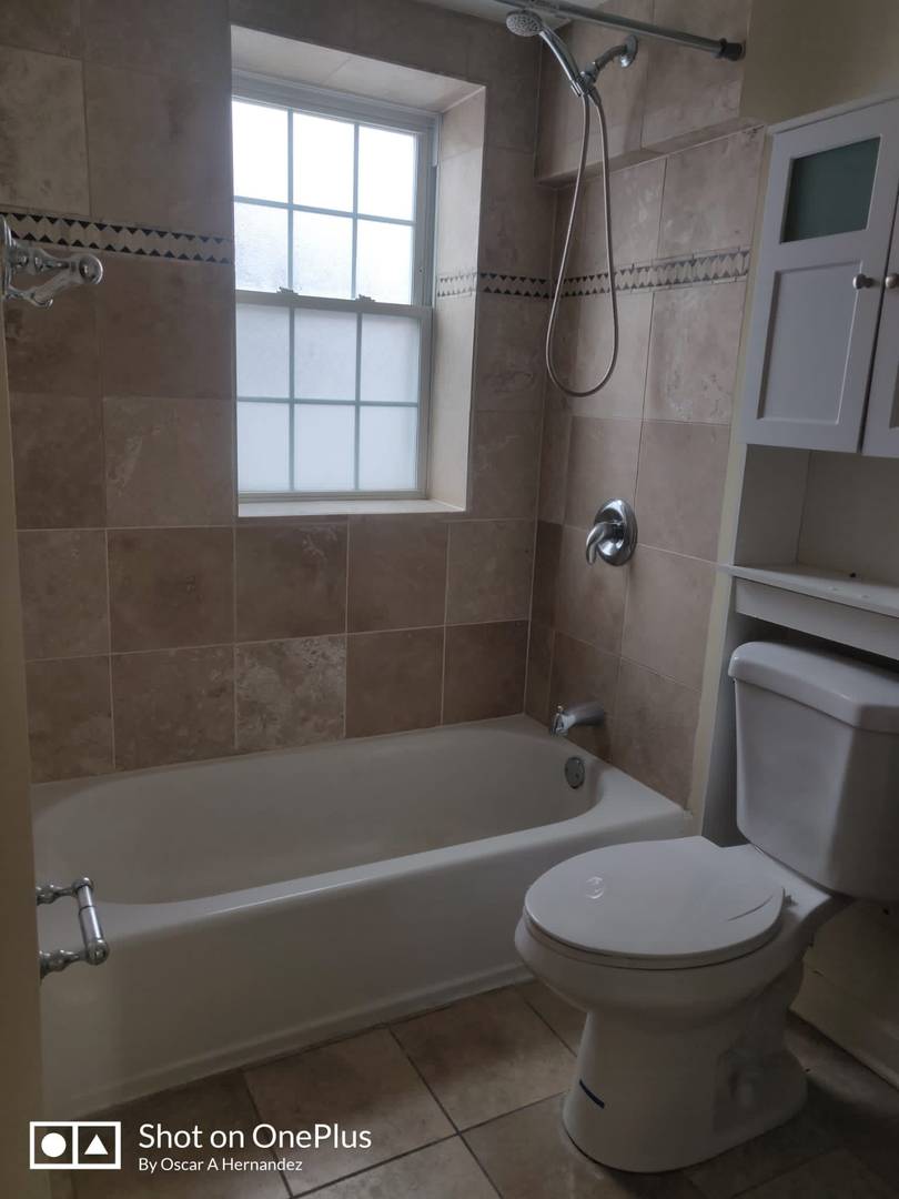 5205 W Drummond Place 4 Property Photo 8
