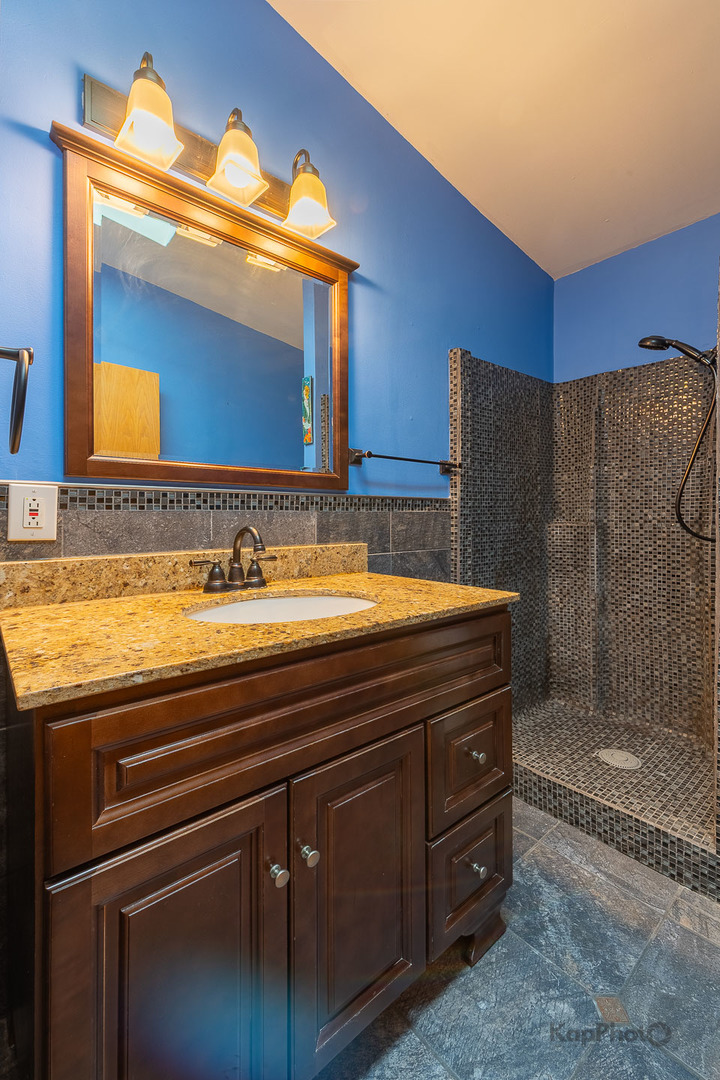 3933 W 69th Place Property Photo 29