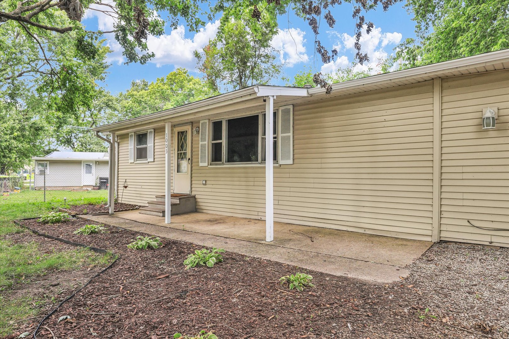 1003 S Pleasantview Property Photo 10