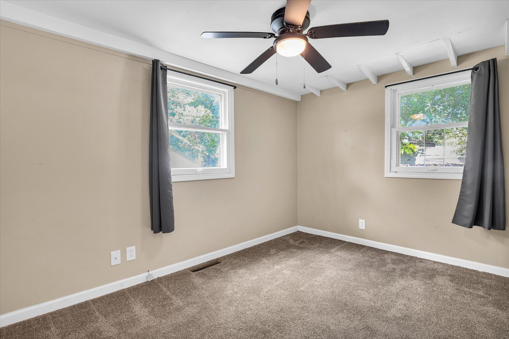 1003 S Pleasantview Property Photo 24