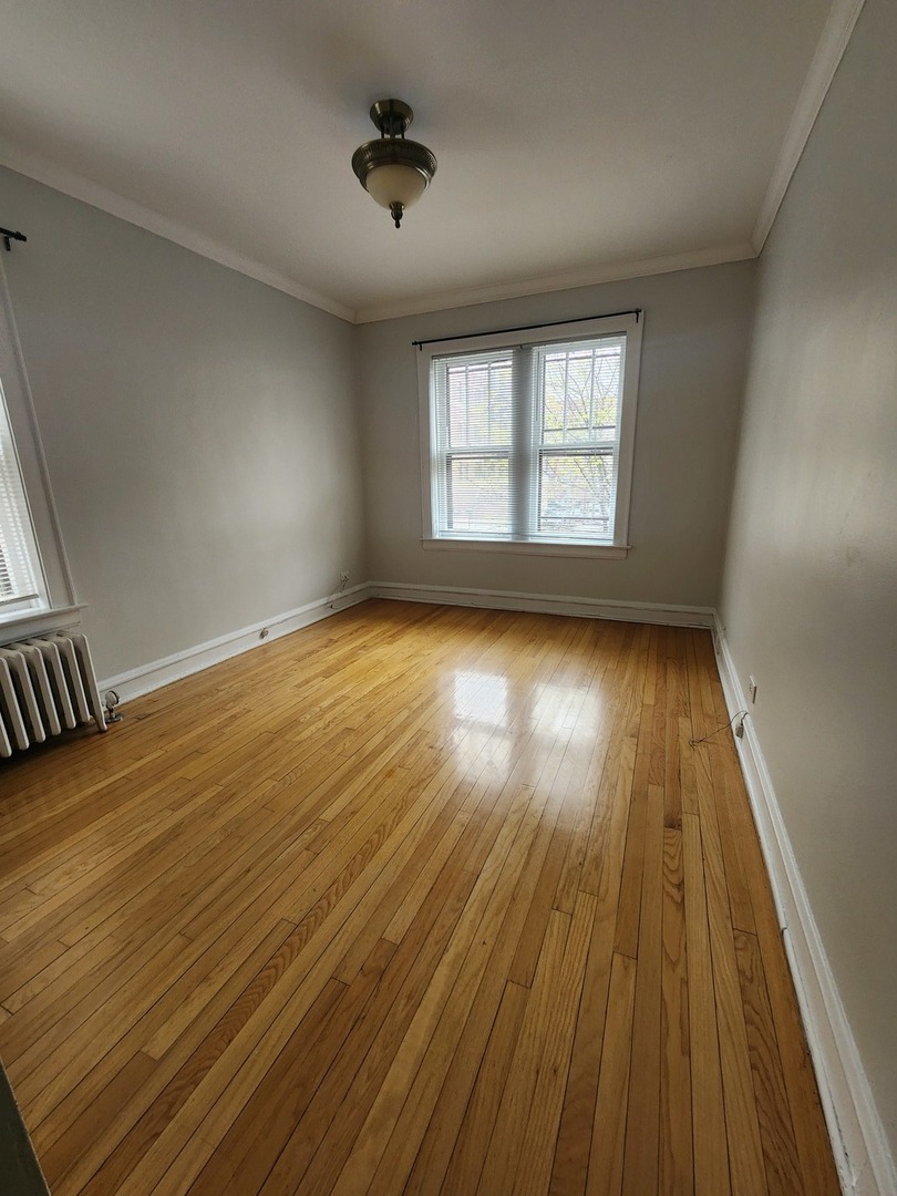 1112 Grove Street 1a Property Photo 8