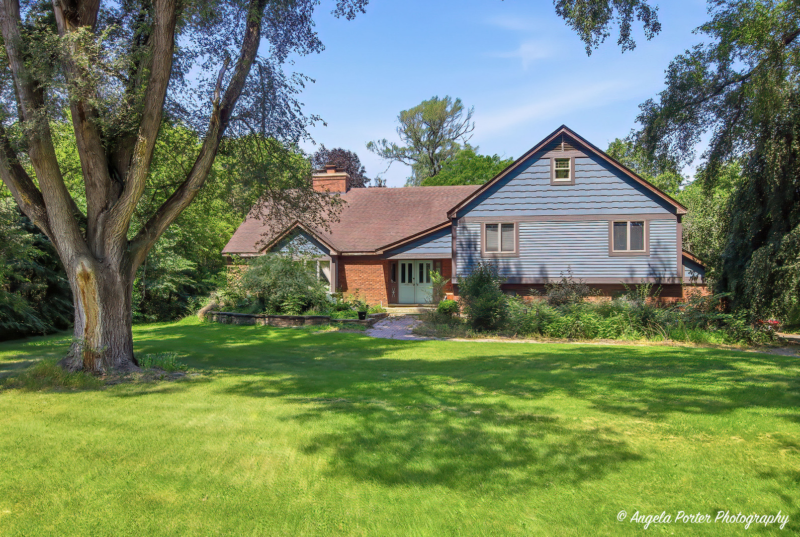 5124 Bonnie Brae Road Property Photo 1