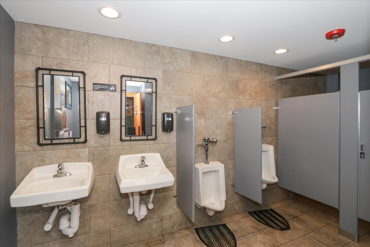 101-103 E Irving Park Road Property Photo 26