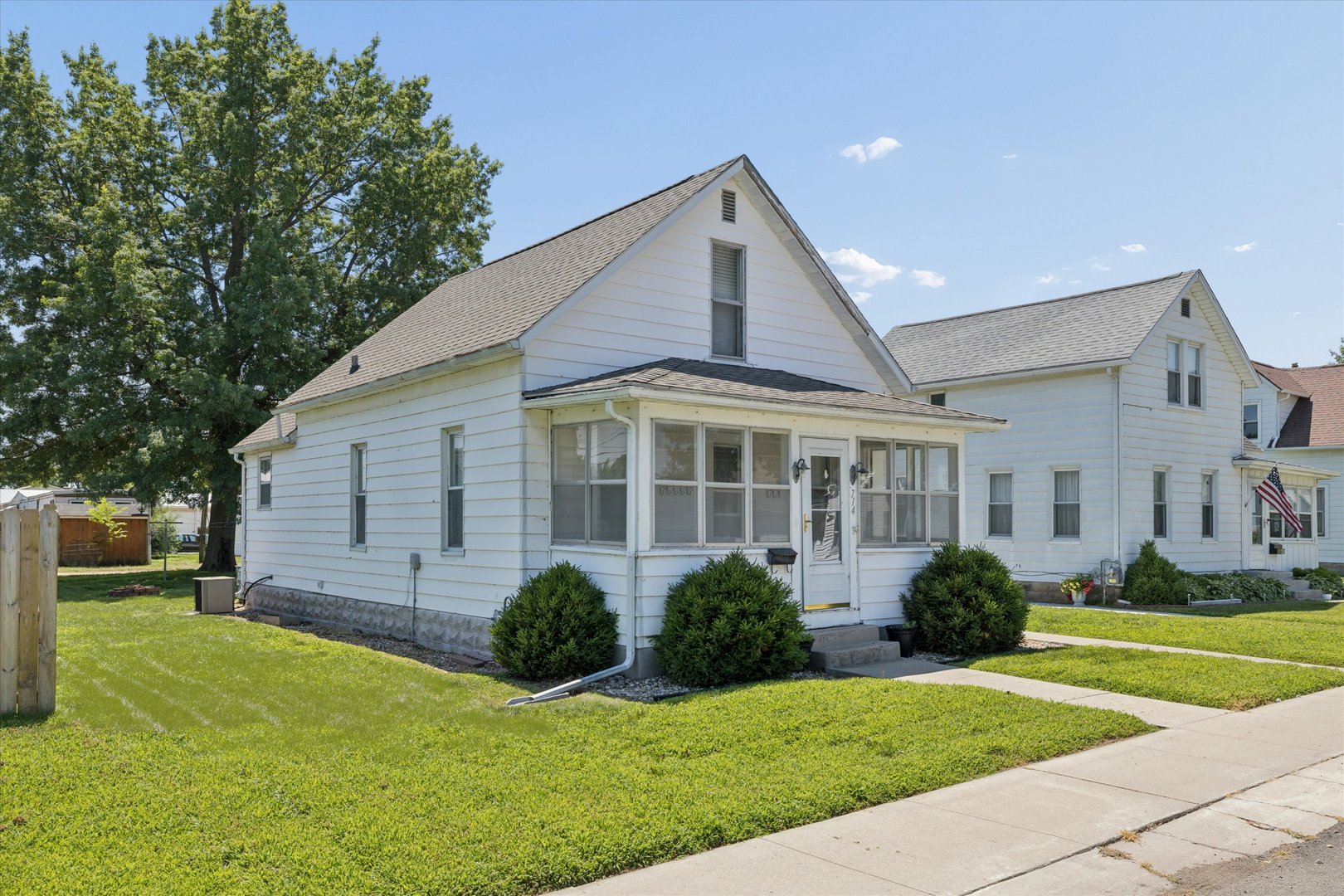 714 19th Avenue Property Photo 3