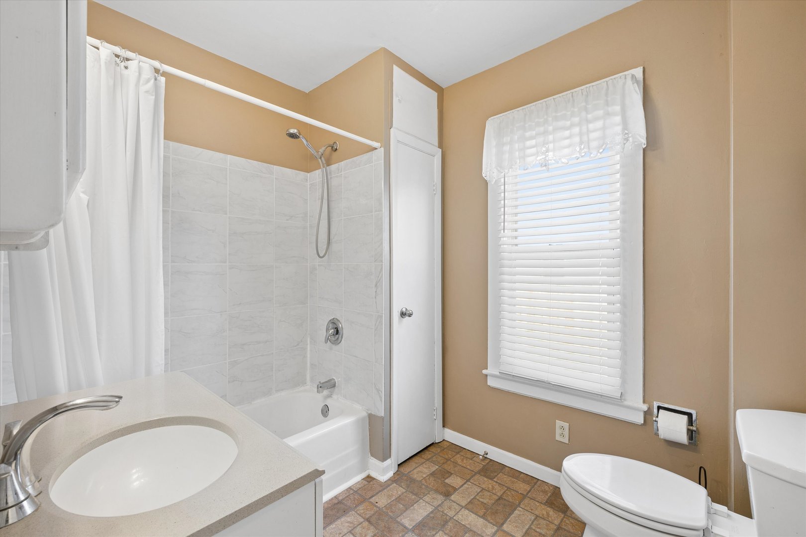714 19th Avenue Property Photo 21