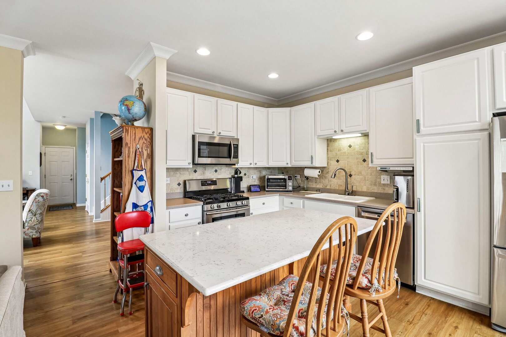 2909 Langston Circle Property Photo 6