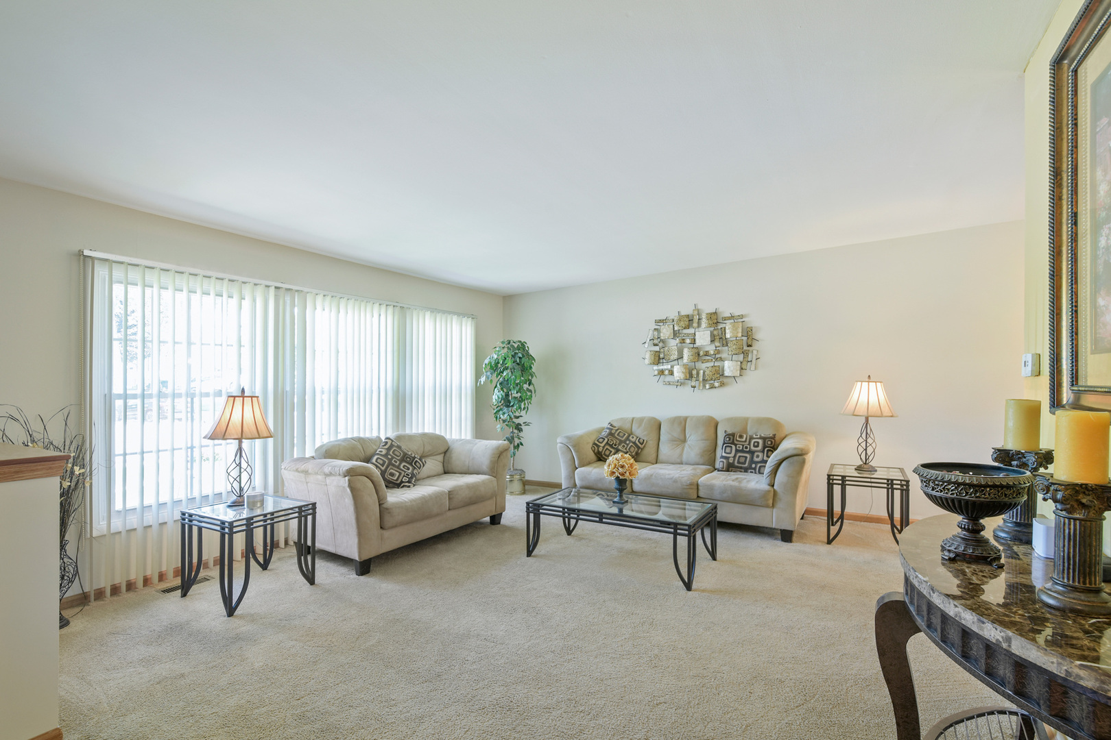 7820 Pebblebrook Circle Property Photo 4