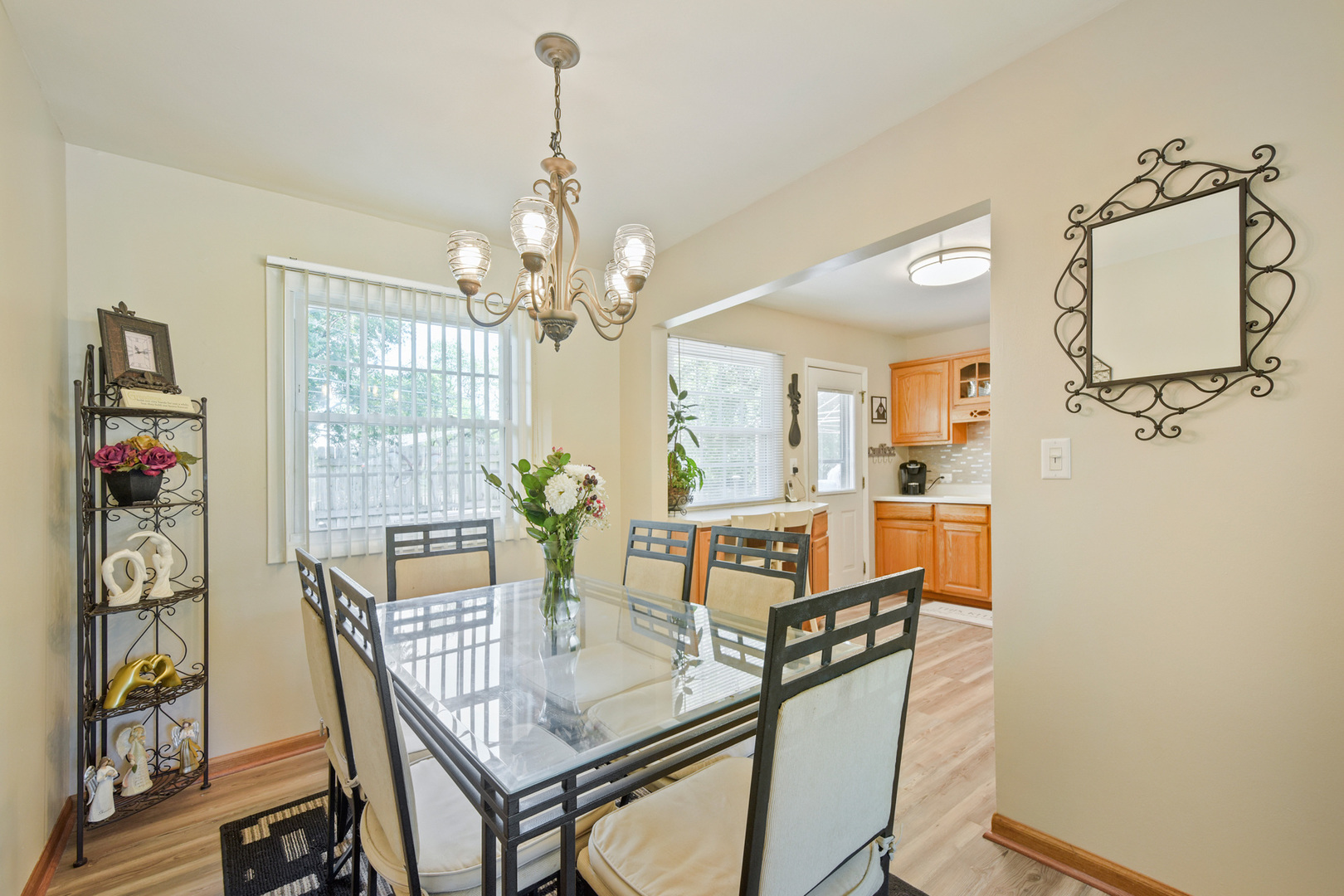 7820 Pebblebrook Circle Property Photo 8