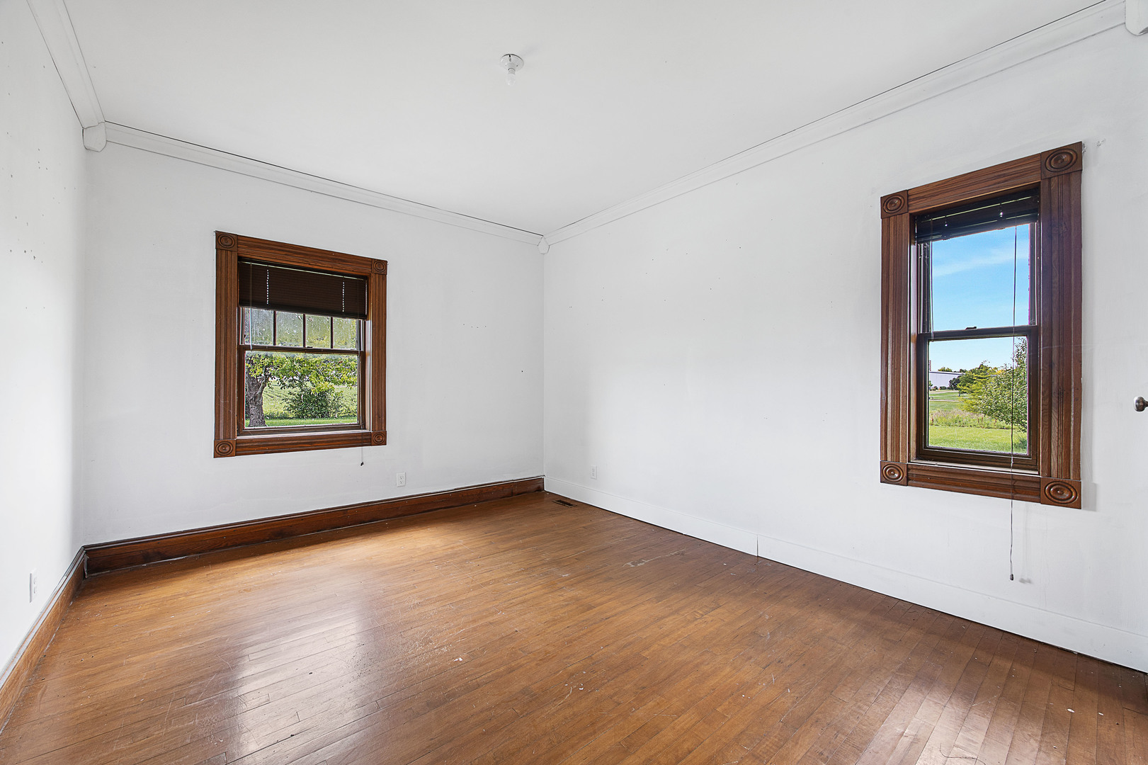 3301 Ireland Grove Road Property Photo 18