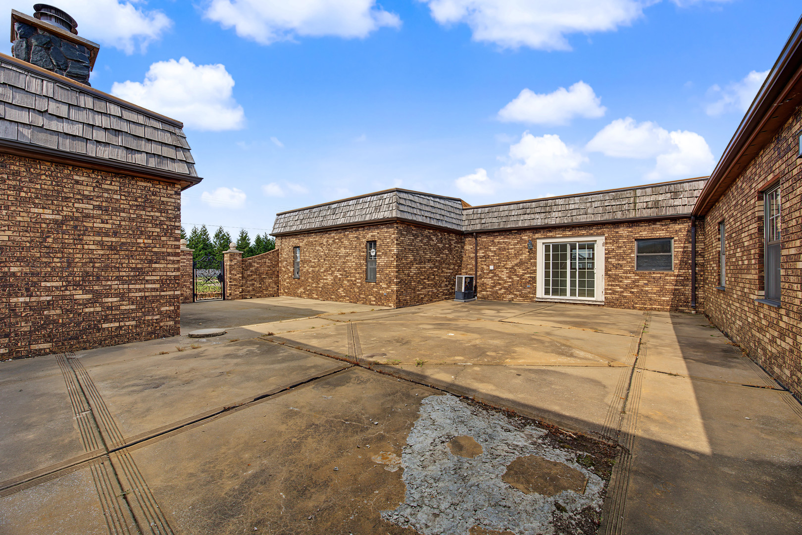 3301 Ireland Grove Road Property Photo 36