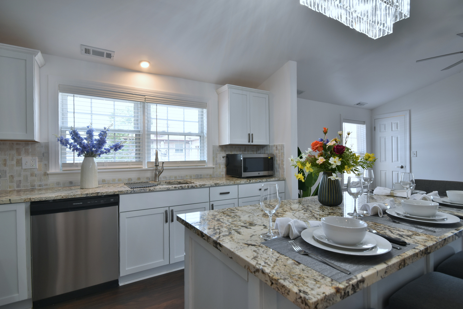 8211 W Grand Avenue Property Photo 15
