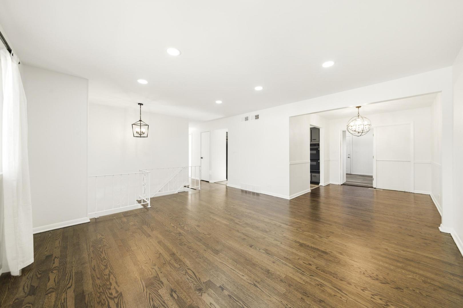 78 S Evergreen Avenue Property Photo 3