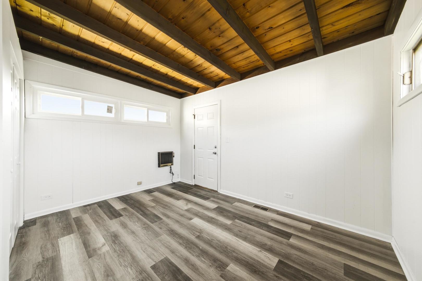78 S Evergreen Avenue Property Photo 7