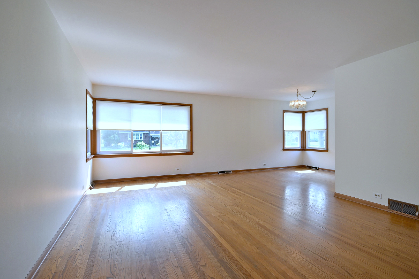 1032 Daniel Drive Property Photo 4