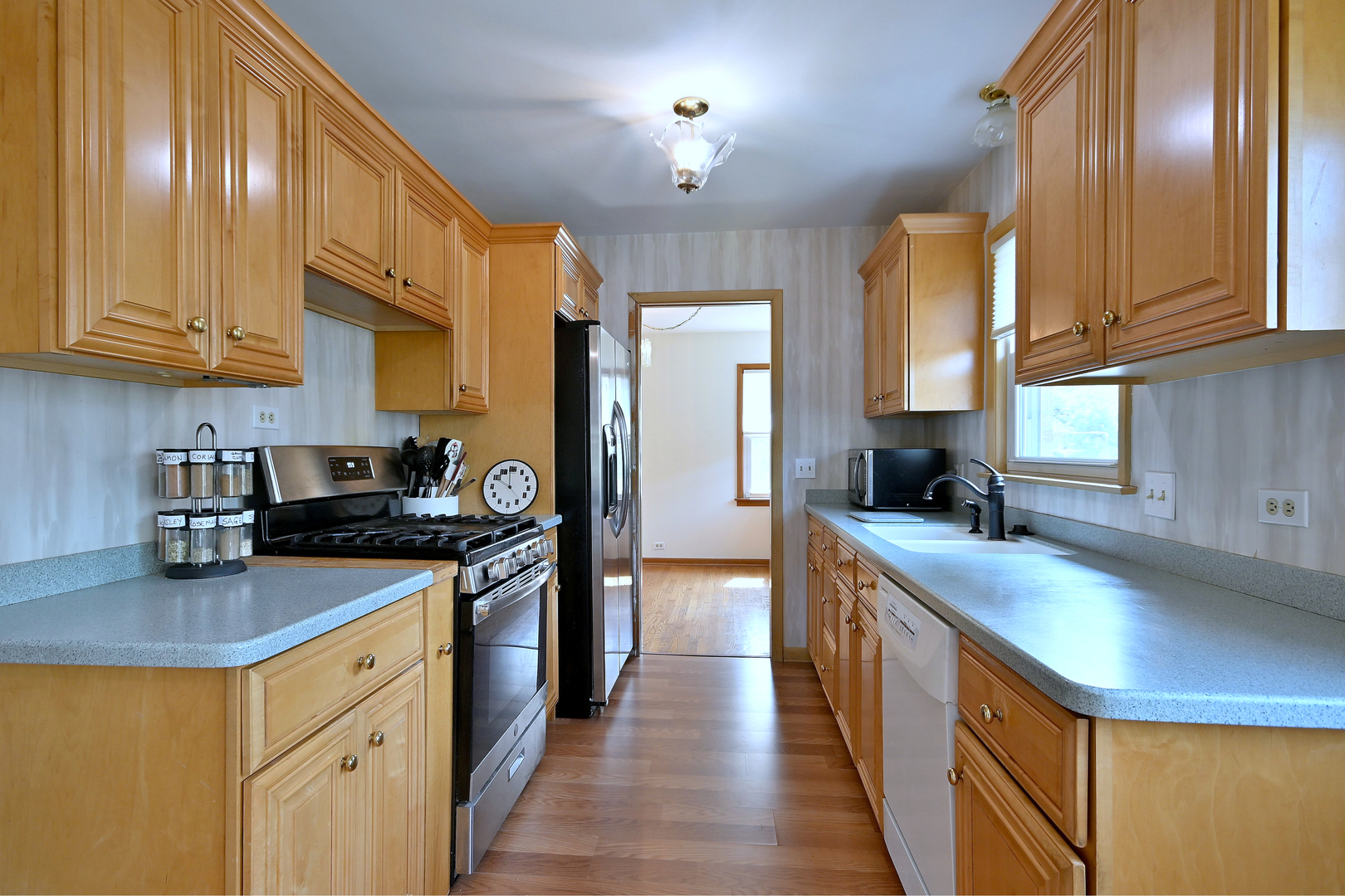 1032 Daniel Drive Property Photo 6