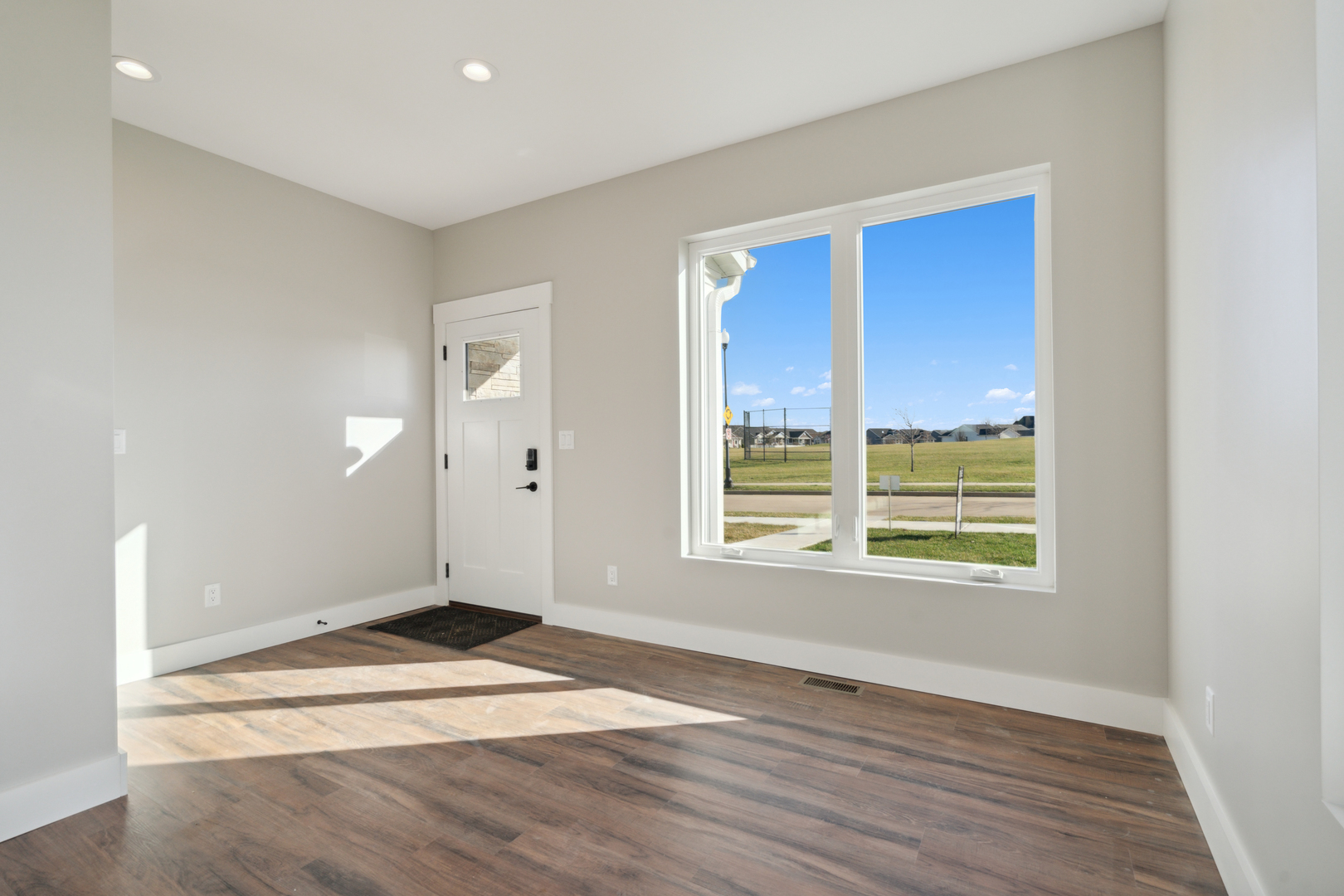 6136 Mississippi Avenue Property Photo 4