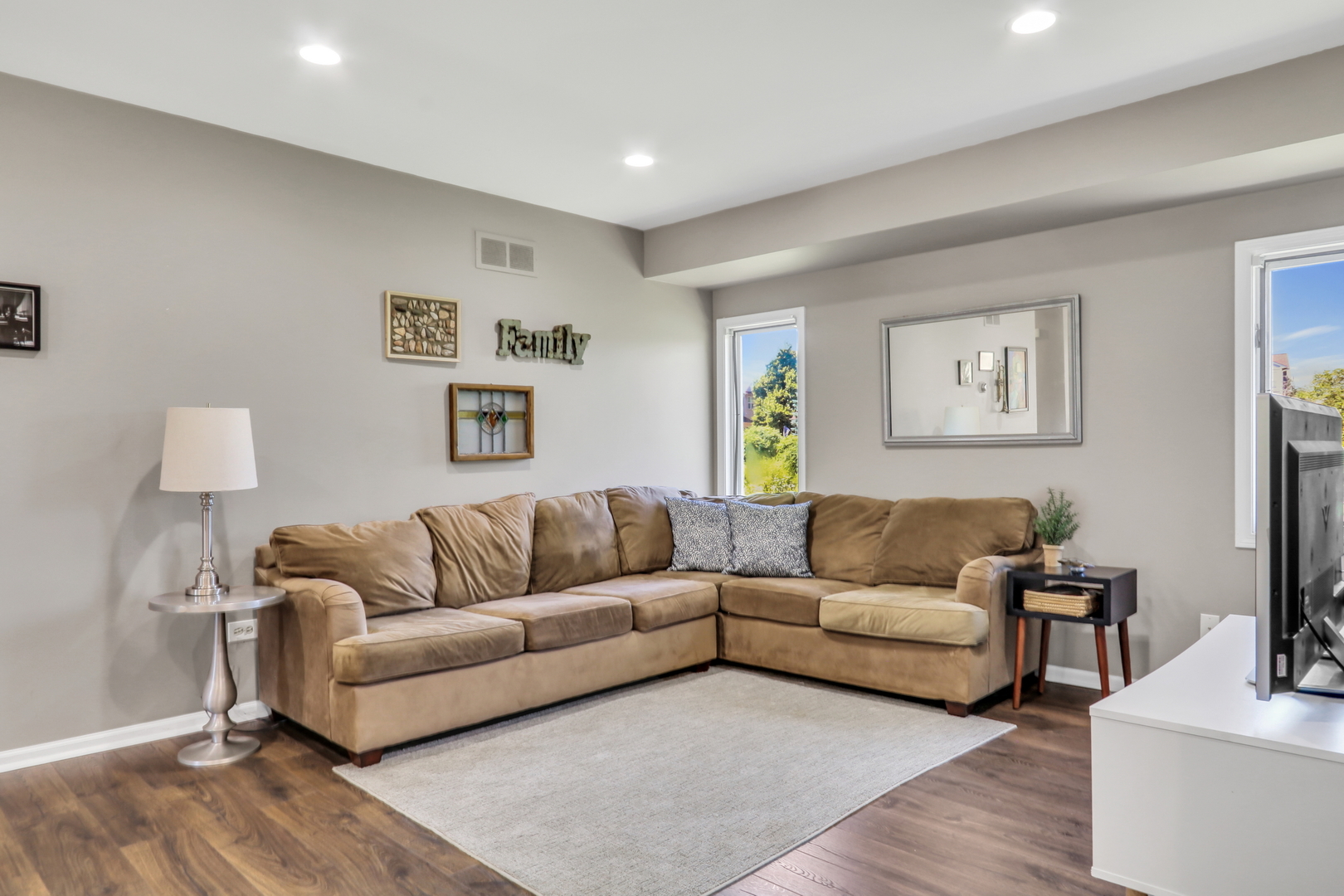 826 Shakespeare Drive 30 Property Photo 11