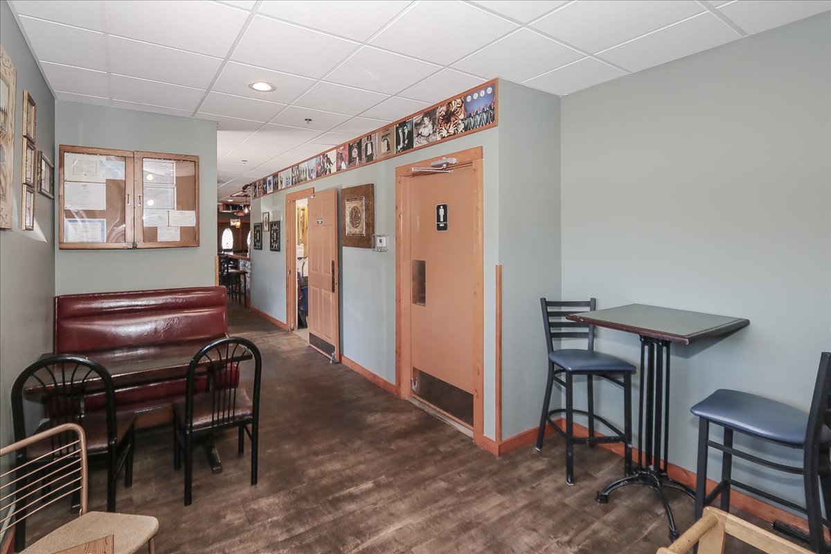 101-103 E Irving Park Road Property Photo 19