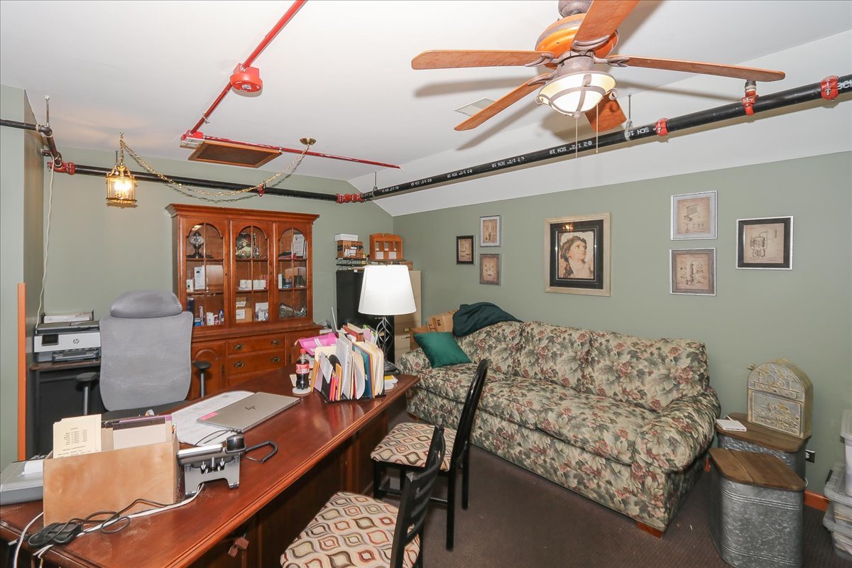 101-103 E Irving Park Road Property Photo 37