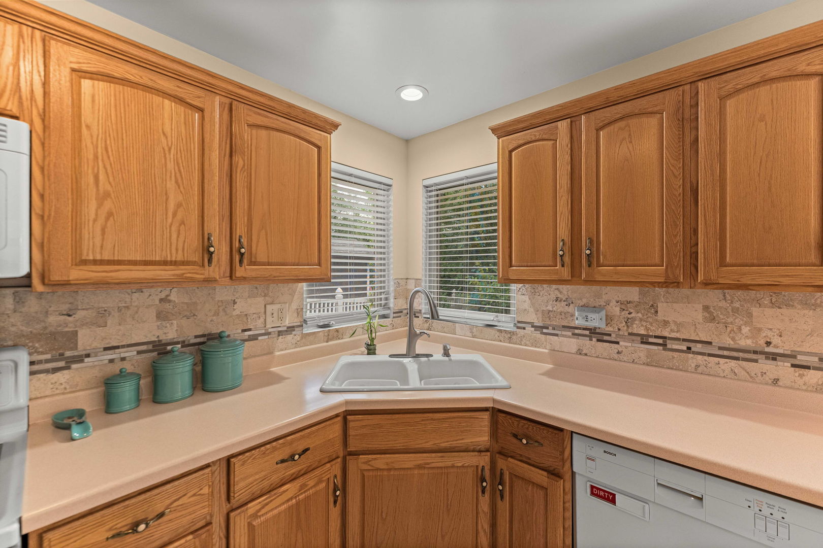 5441 Christopher Drive Property Photo 15