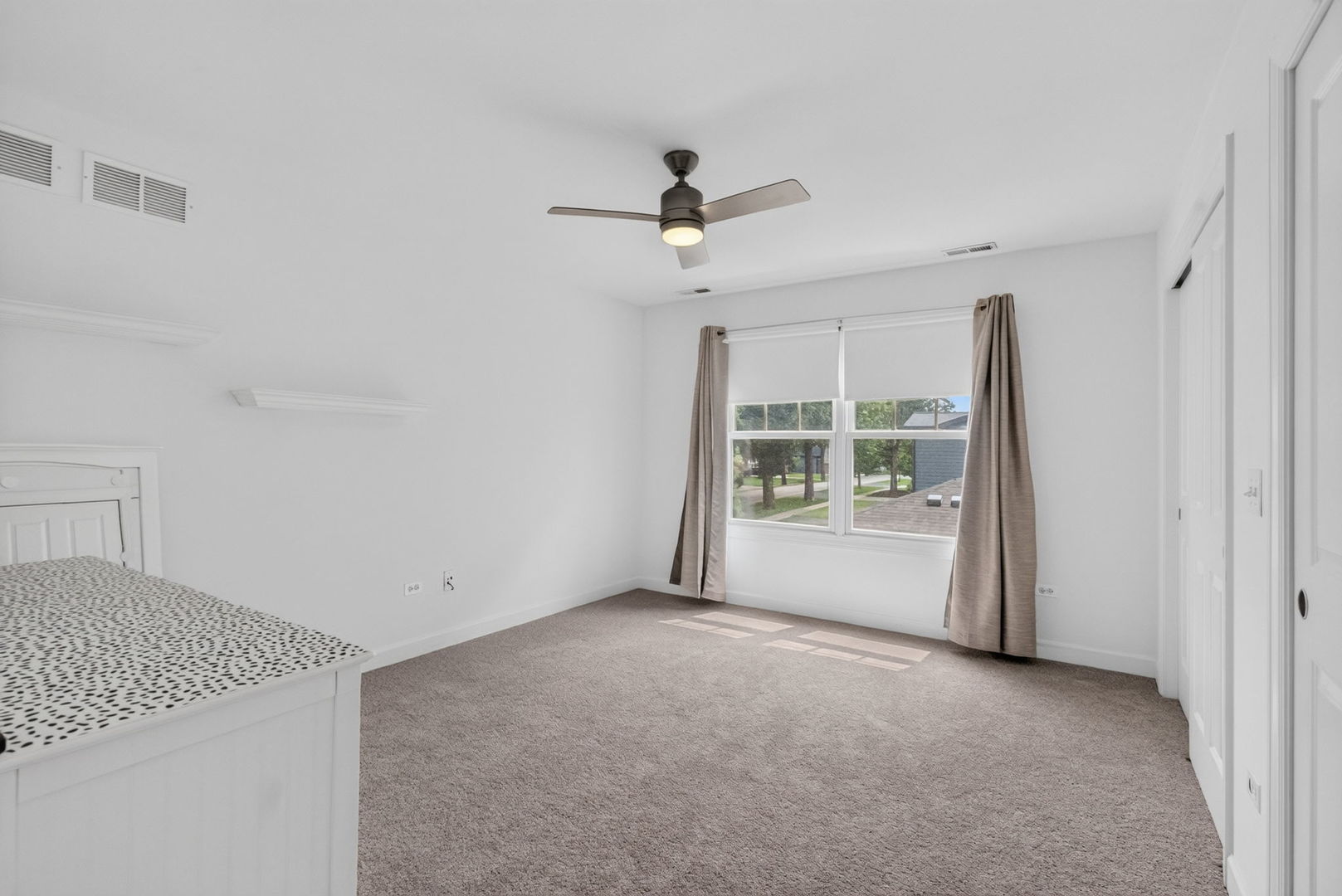 4344 Elm Street Property Photo 41