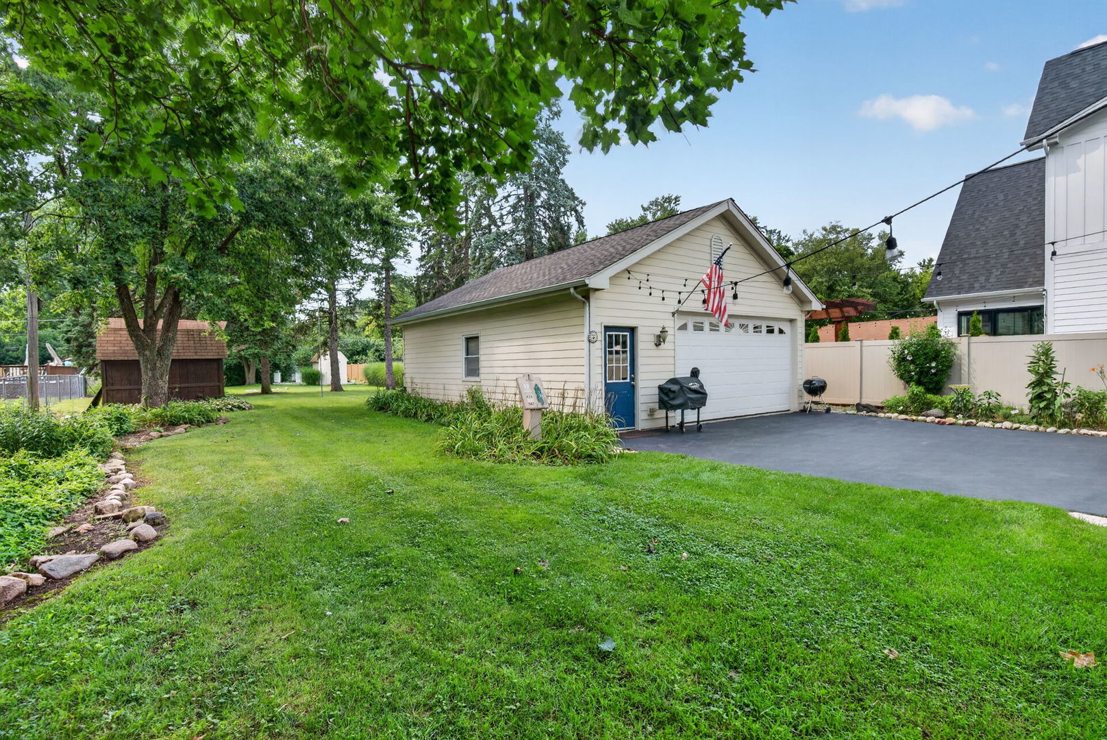 4344 Elm Street Property Photo 52