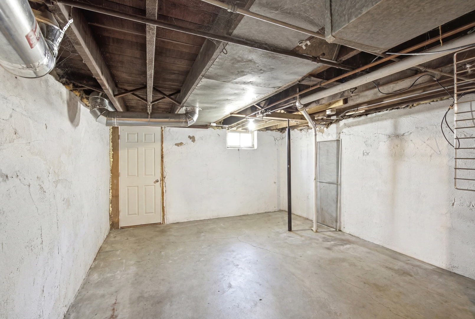 344 N Worth Avenue Property Photo 24