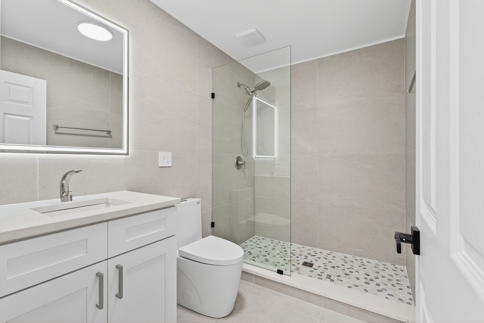 33 Valewood Road Property Photo 14