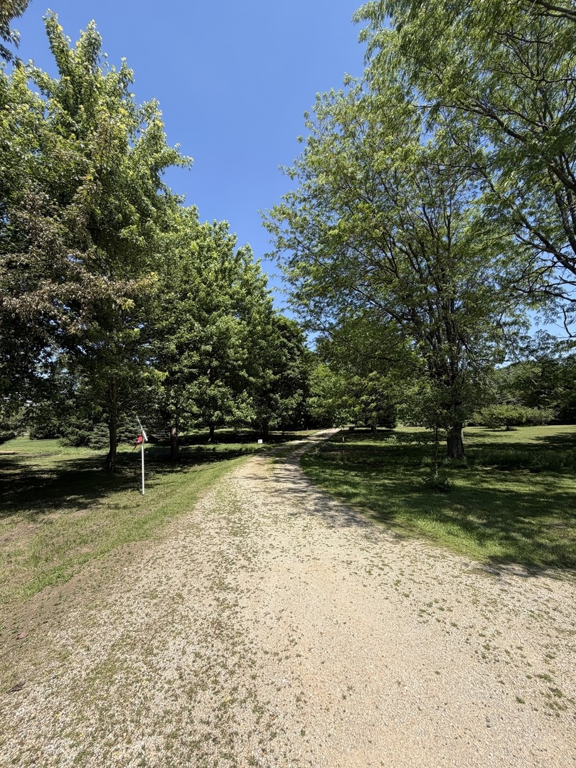 737 A Searls Road Property Photo 7
